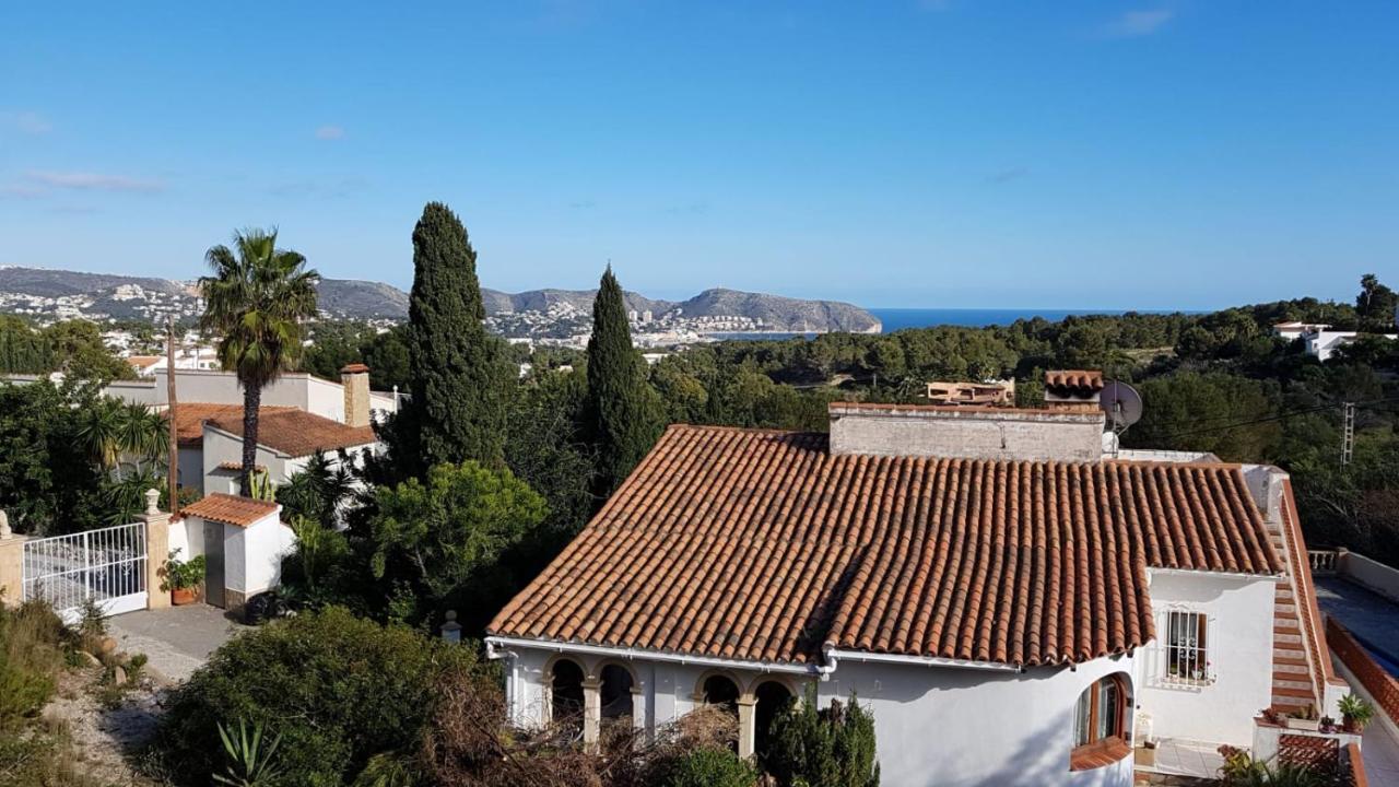 Rosalalinda - Cosy Semi-Detached Home With Sea Views And Large Terrace Moraira Exterior photo