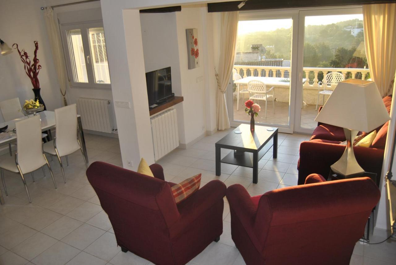 Rosalalinda - Cosy Semi-Detached Home With Sea Views And Large Terrace Moraira Exterior photo